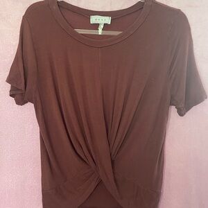 Gaze Burgundy Twist Cropped Front Tee